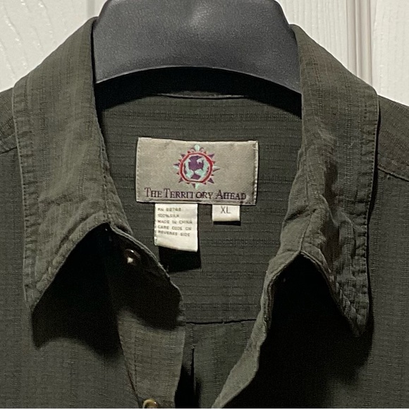 Territory Ahead silk button down shirt men XL - Picture 4 of 6